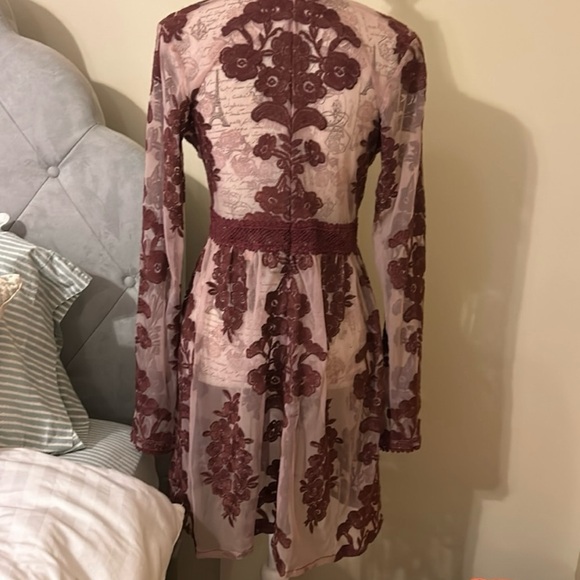 Beautiful For Love and Lemons dress (altered) - Picture 6 of 7
